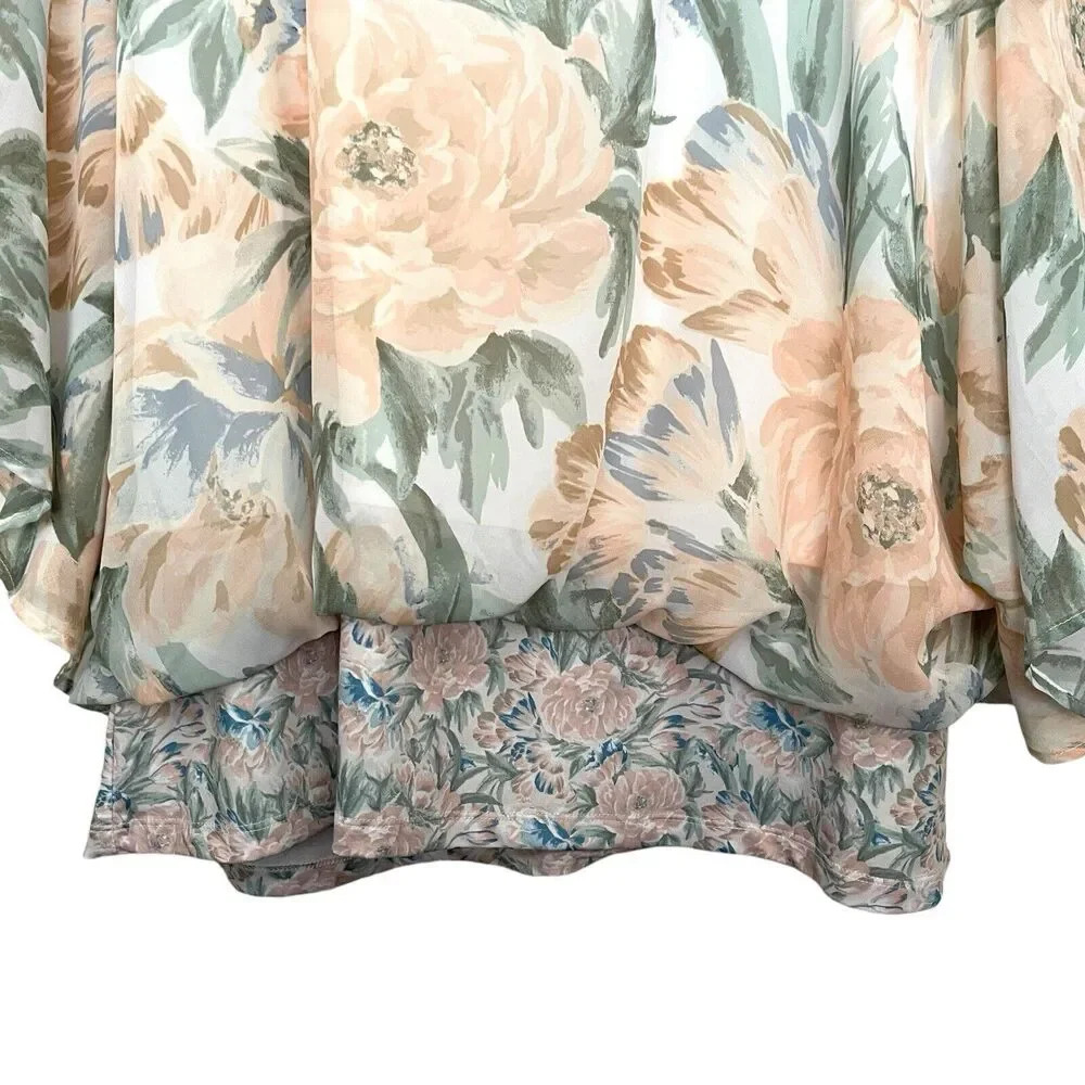 Multiples Floral Flutter Sleeve Oversized Top Boh… - image 4